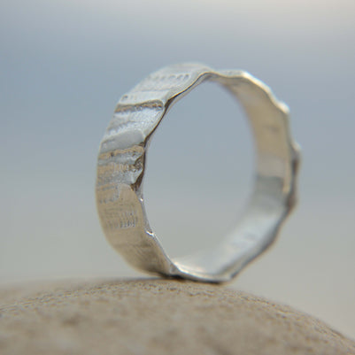 Shellbound Ring Size U