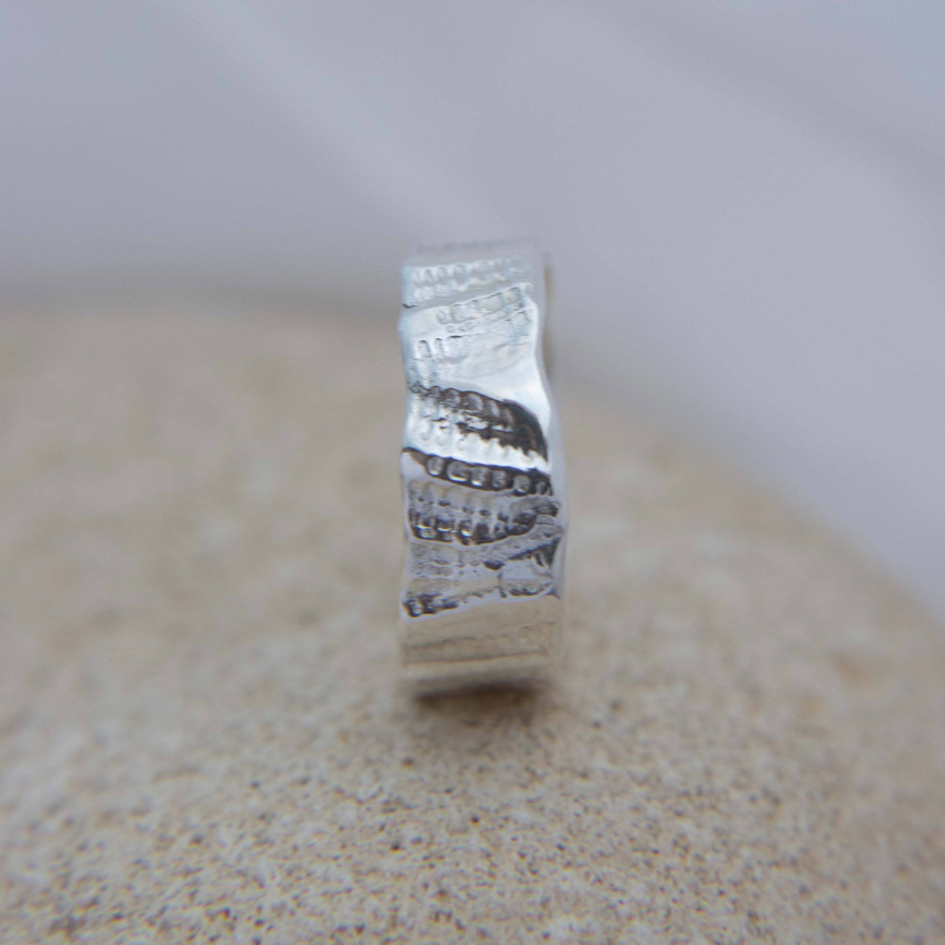 Shellbound Ring Size U