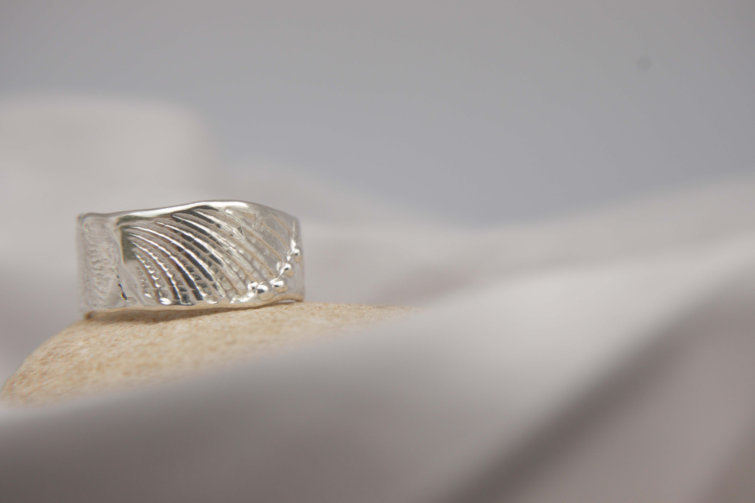 Shellsong Ring Size Q