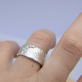 Shellsong Ring Size Q