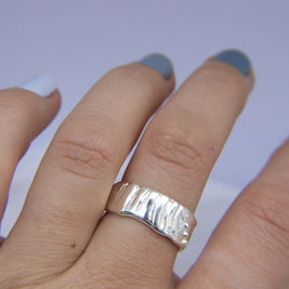 Shellsong Ring Size Q