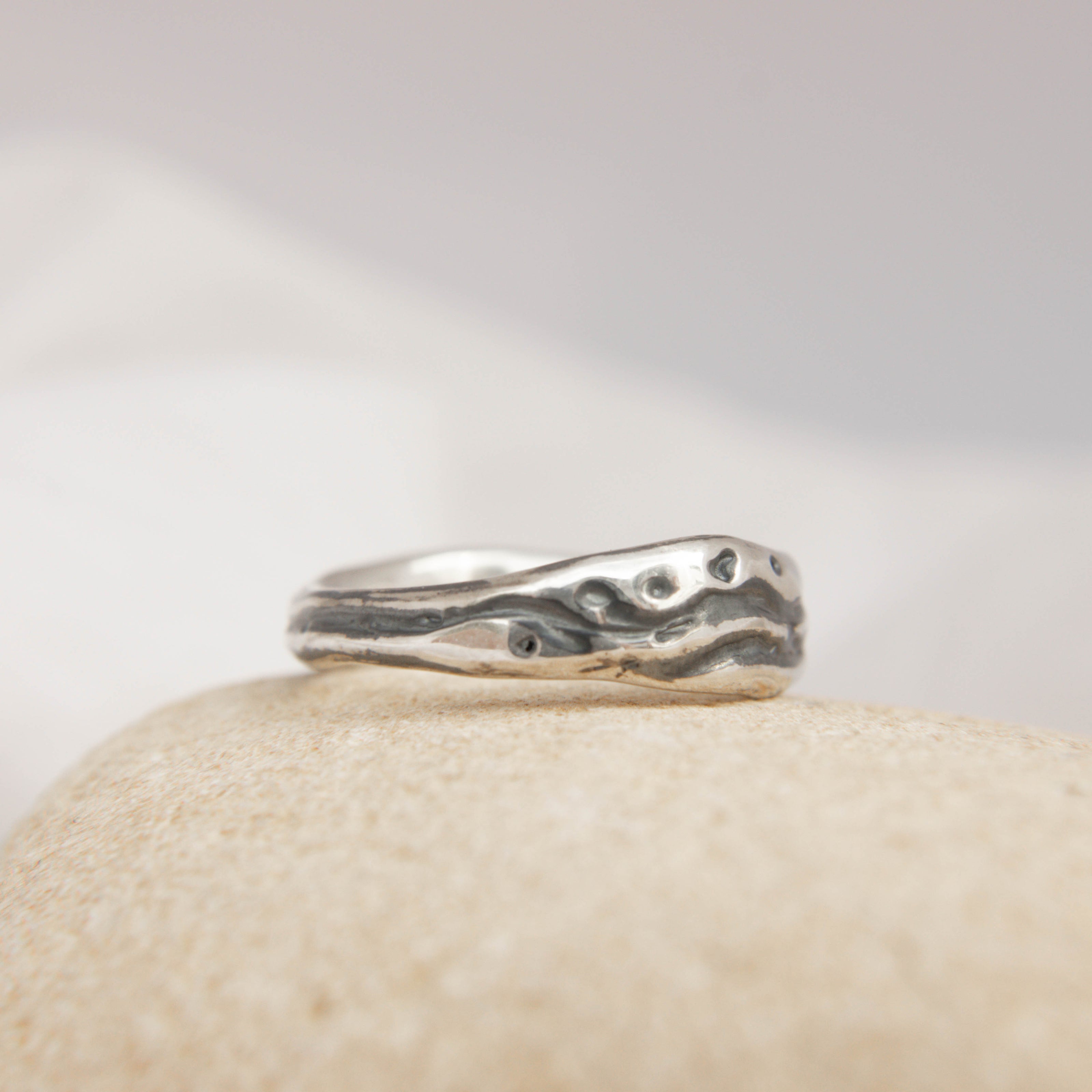 Drifting Rugged Ring P