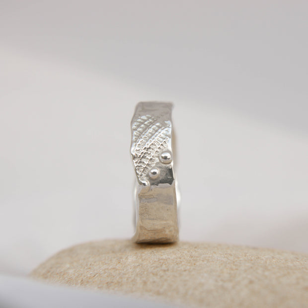 Shellsong Ring Size Q