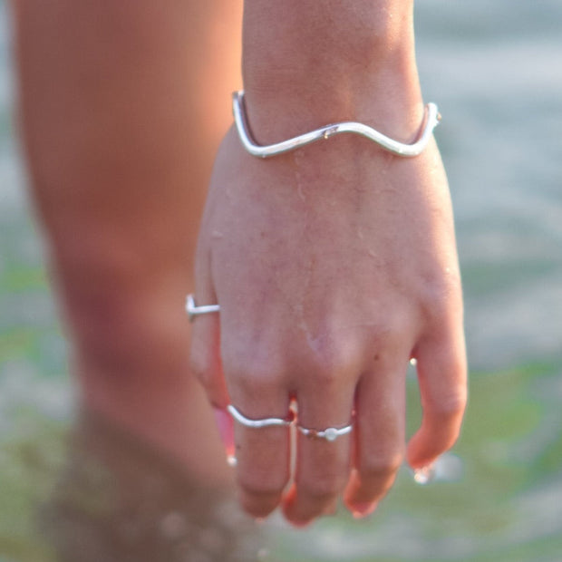 Flow cuff bangle