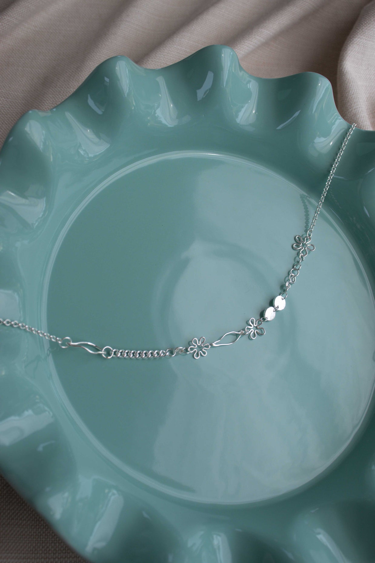 Wild daisy chain Necklace (45-49cm)