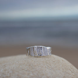 Shellbound Ring Size M