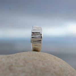 Shellbound Ring Size M