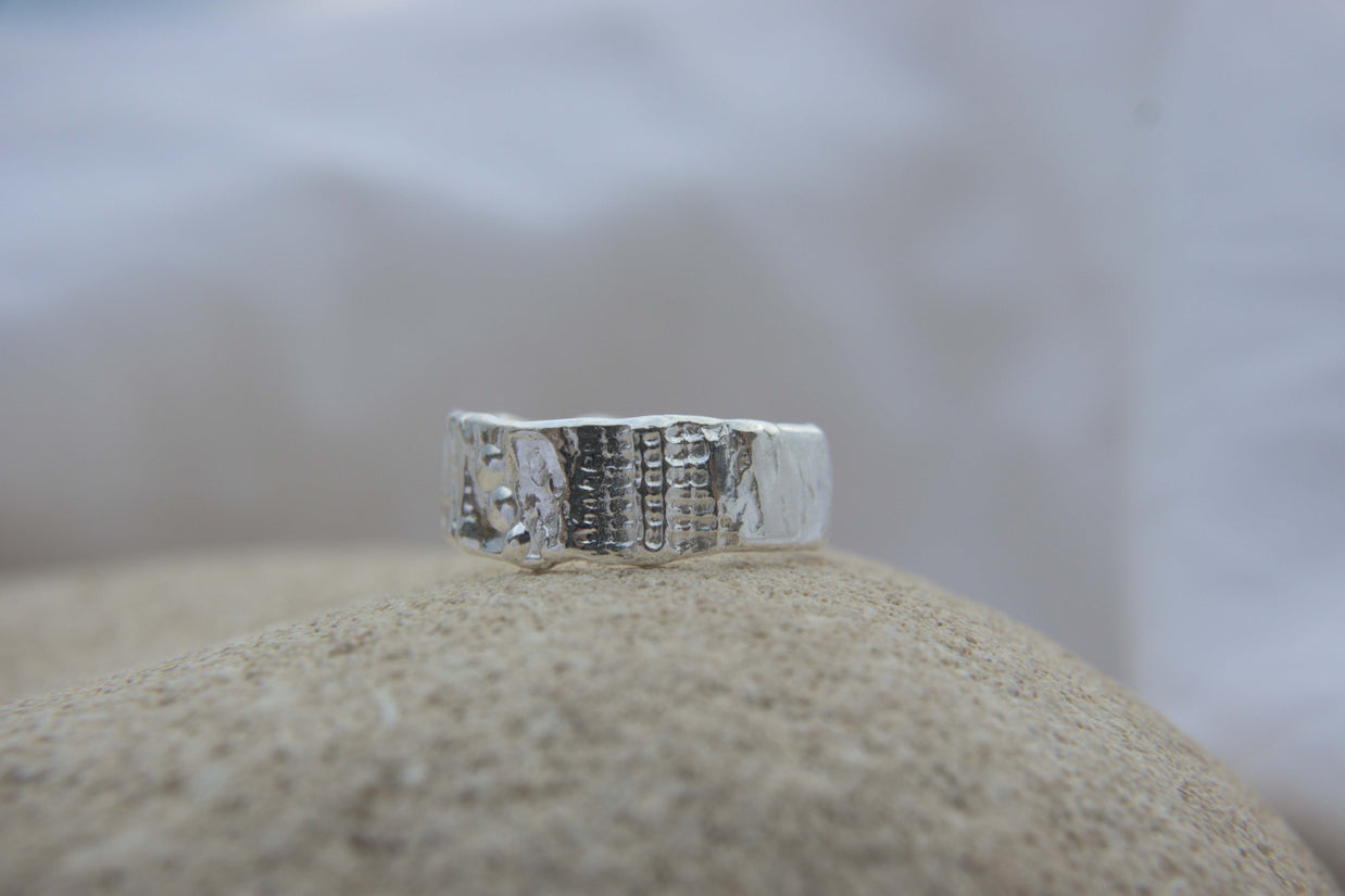 Shellsong Ring Size R