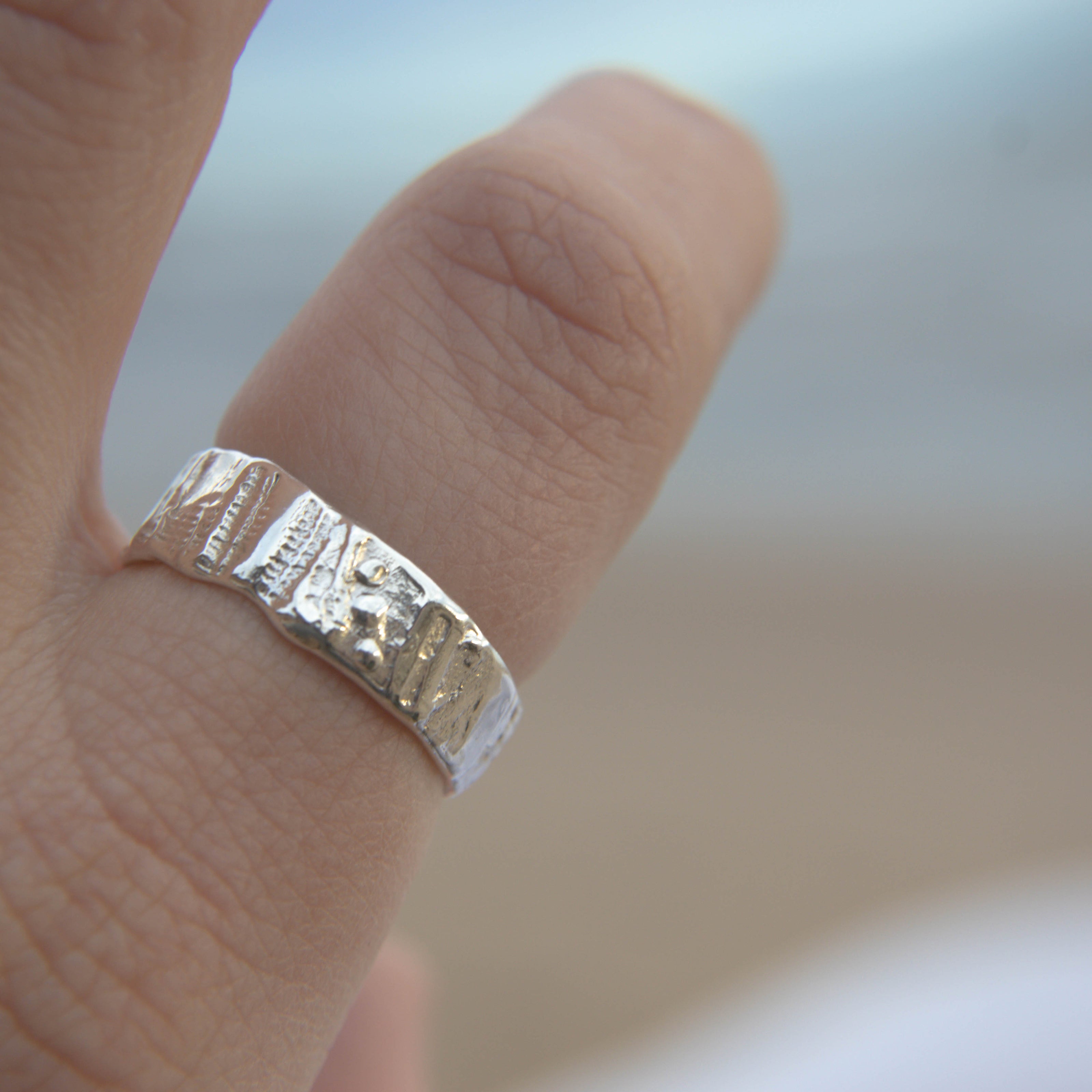 Shellsong Ring Size R