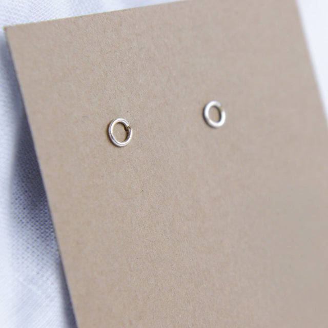 Circle studs