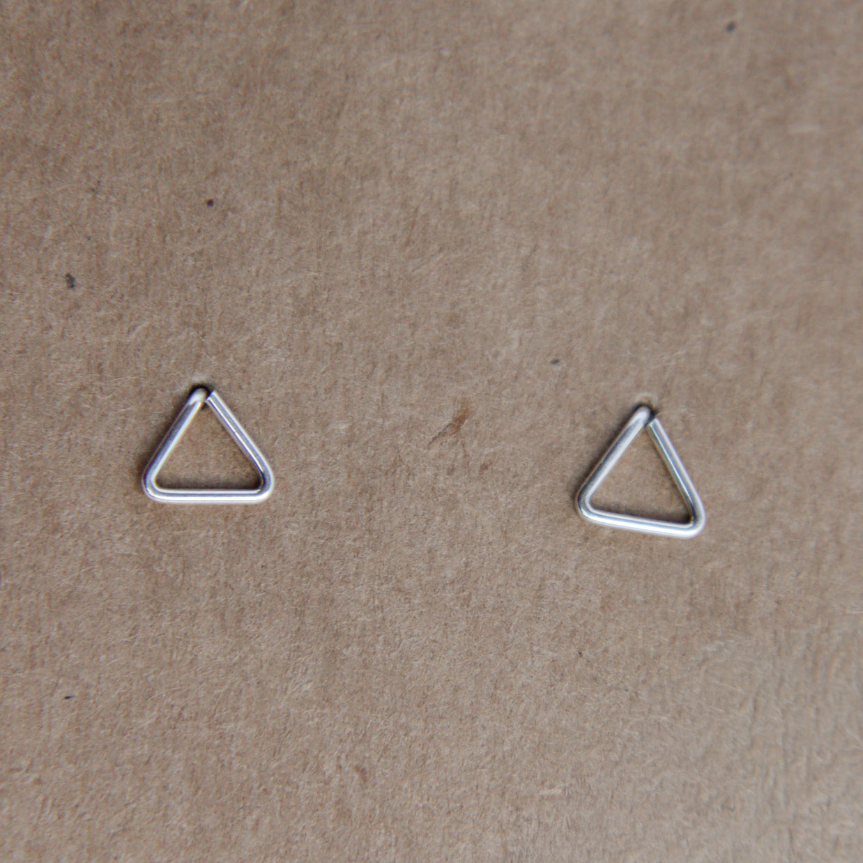 Triangle studs