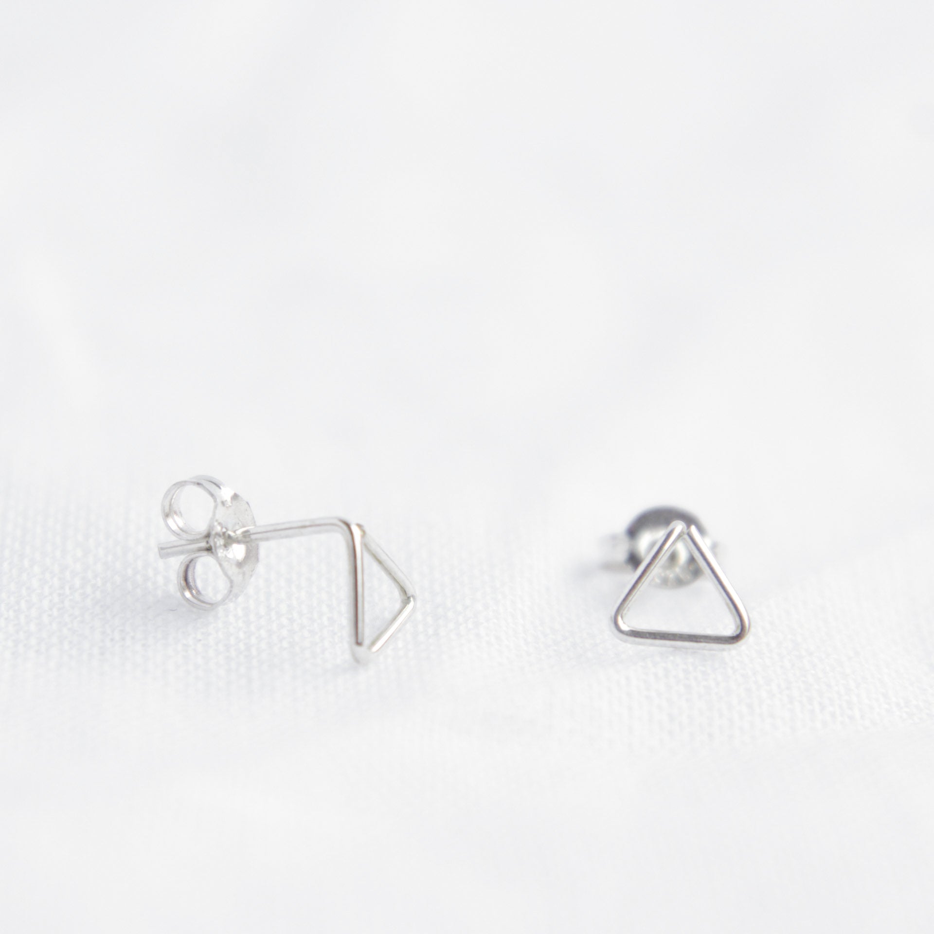 Triangle studs
