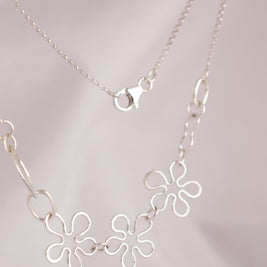 Daisy Chain Necklace #4