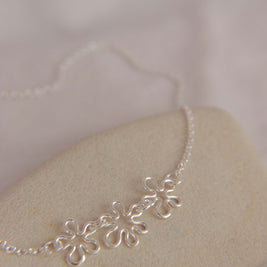 Daisy Chain Necklace #2