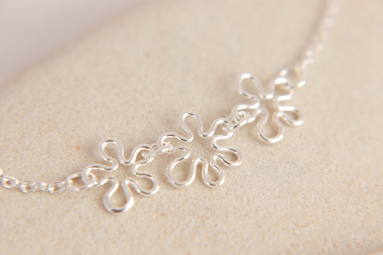 Daisy Chain Necklace #2