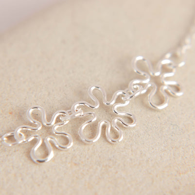 Daisy Chain Necklace #2