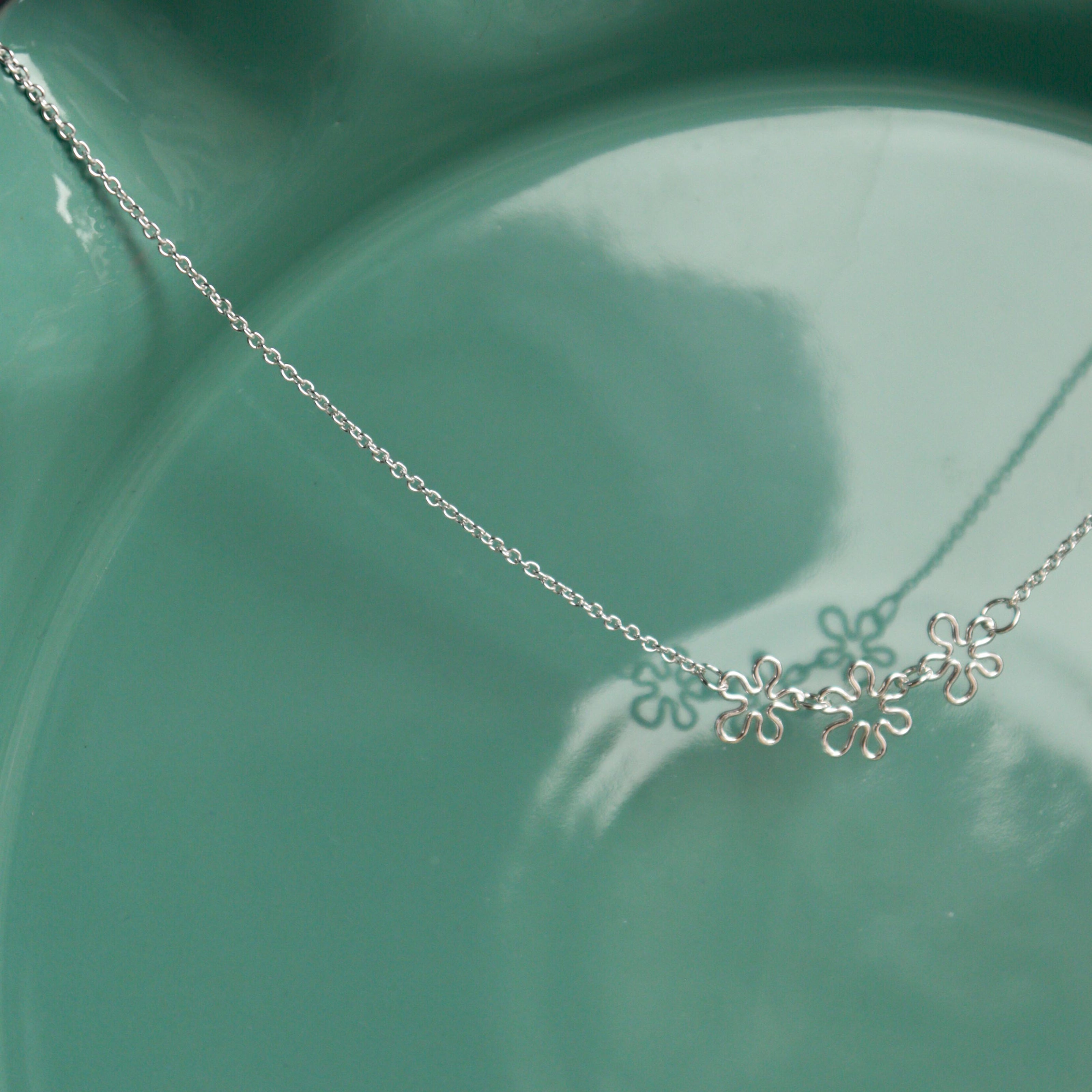 Daisy Chain Necklace #2