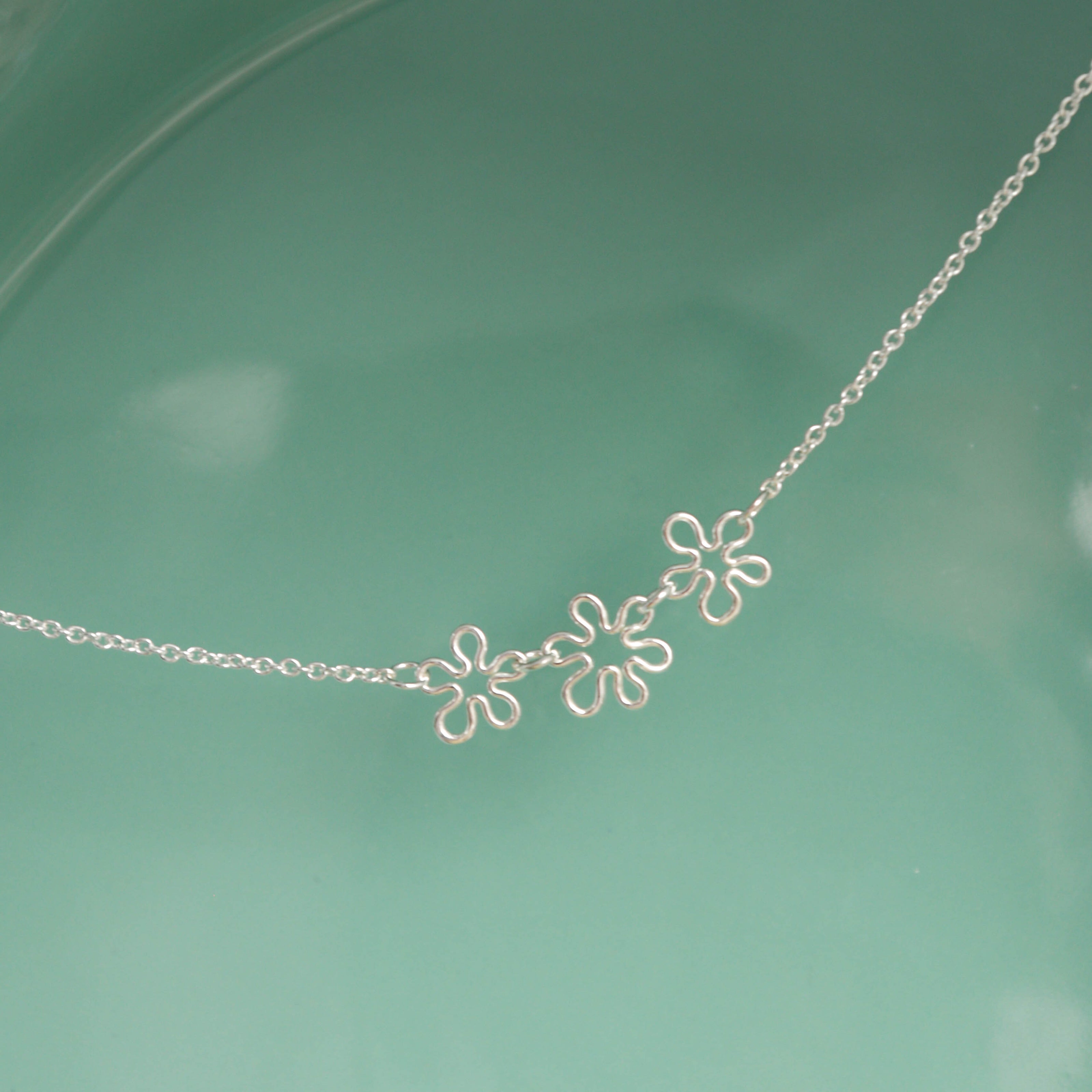 Daisy Chain Necklace #2