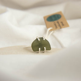 Seaglass Ring Size T (Mornington Beach)