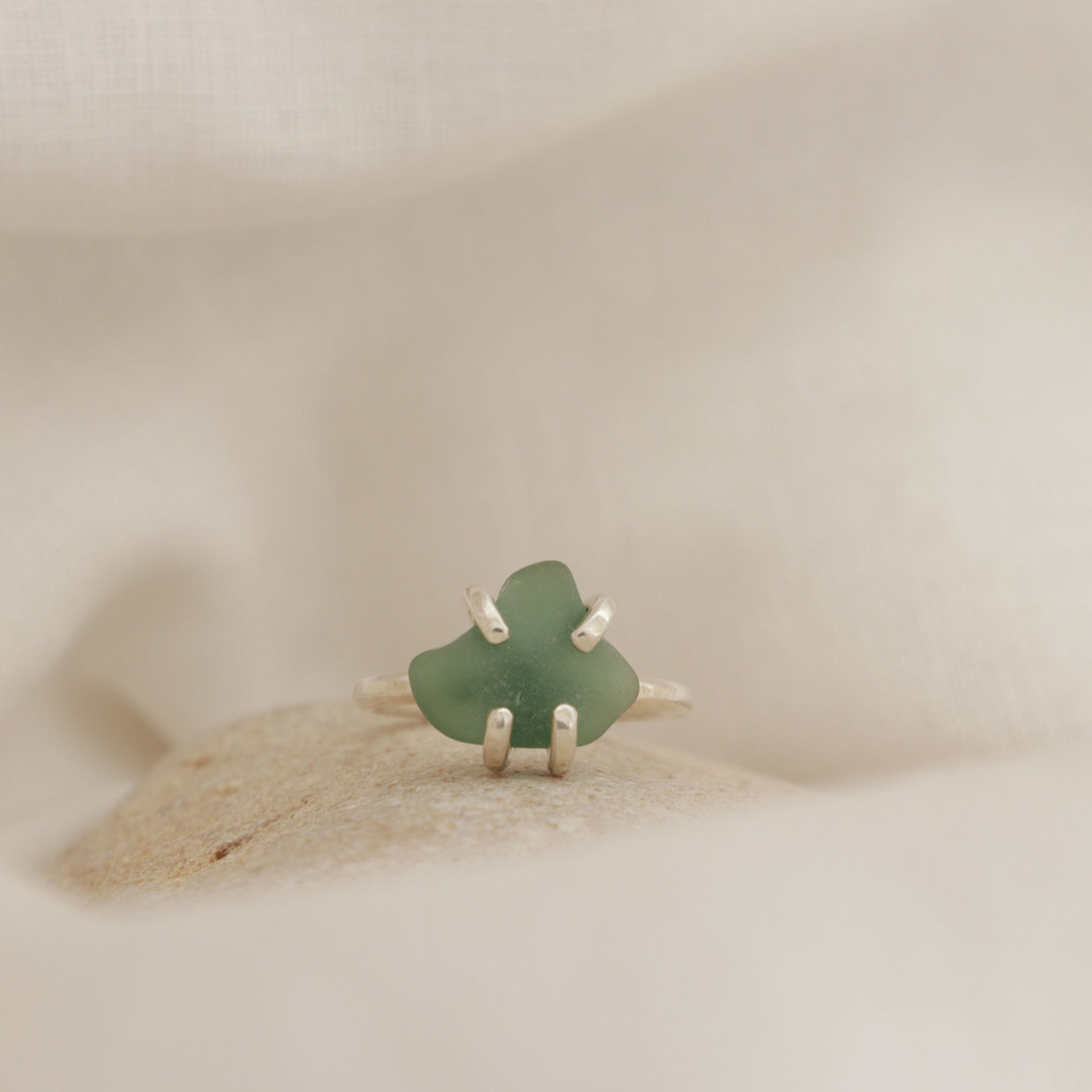 Seaglass Ring Size M (Mornington Beach)
