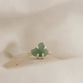 Seaglass Ring Size M (Mornington Beach)
