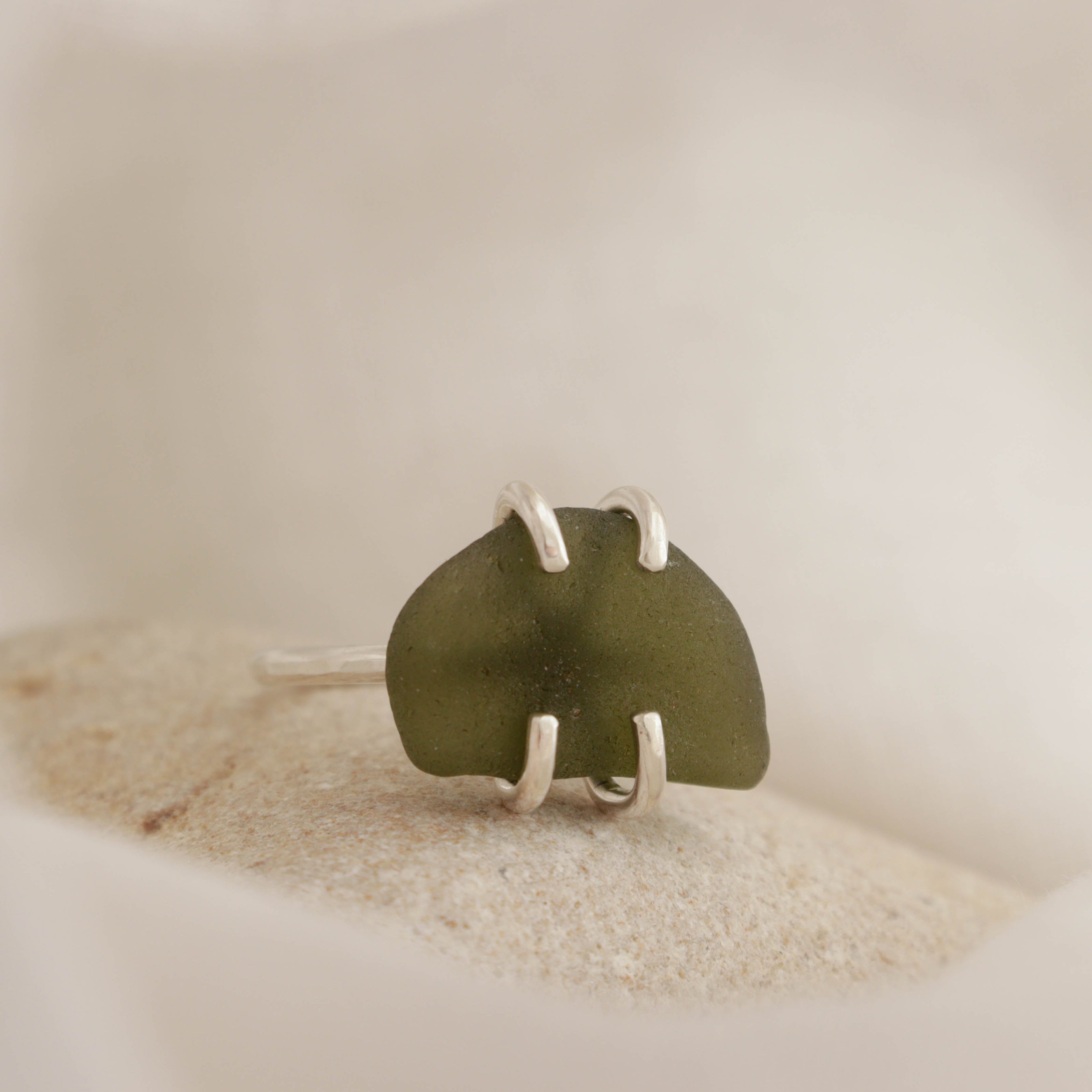 Seaglass Ring Size T (Mornington Beach)